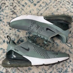Men’s Nike Air Max 270 in Green